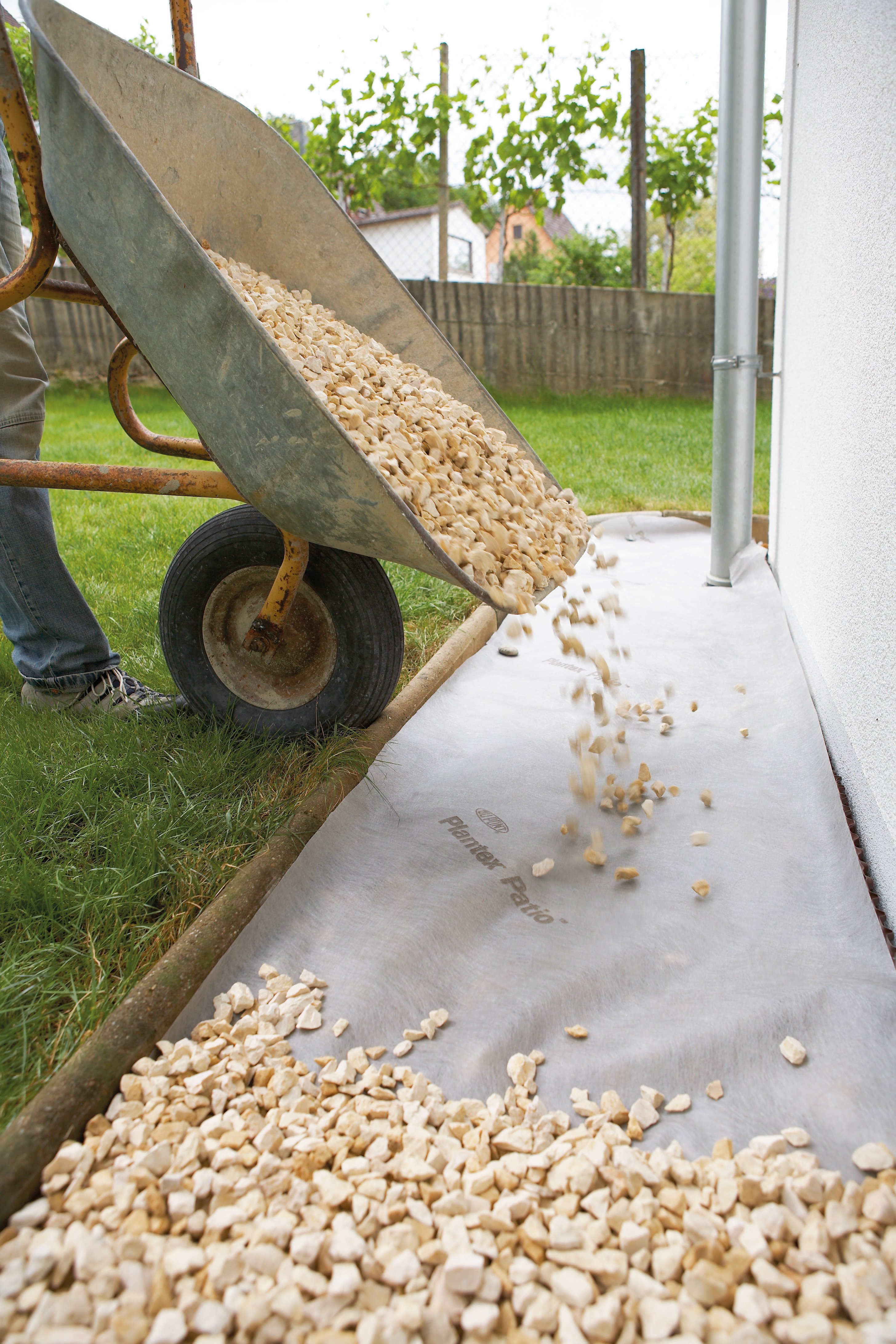 Plantex® Patio - Filter- und Stabilisierungsvlies 1,0 x 20 m Plantex® Patio - Filter- und Stabilisierungsvlies 1,0 x 20 m