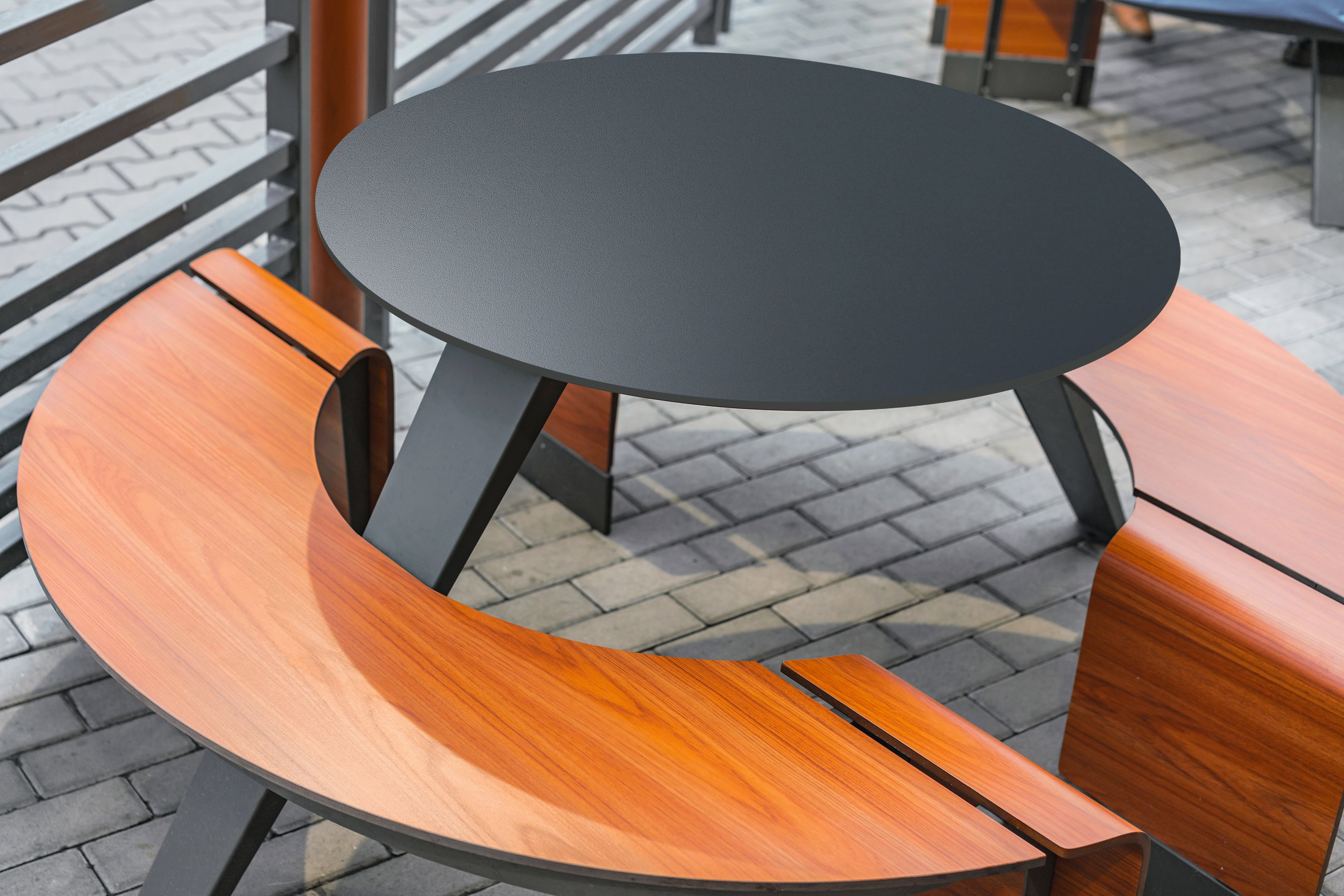 HPL Bau- und Fassadenplatte 6 mm anthrazit HPL Bau- und Fassadenplatte 6 mm anthrazit