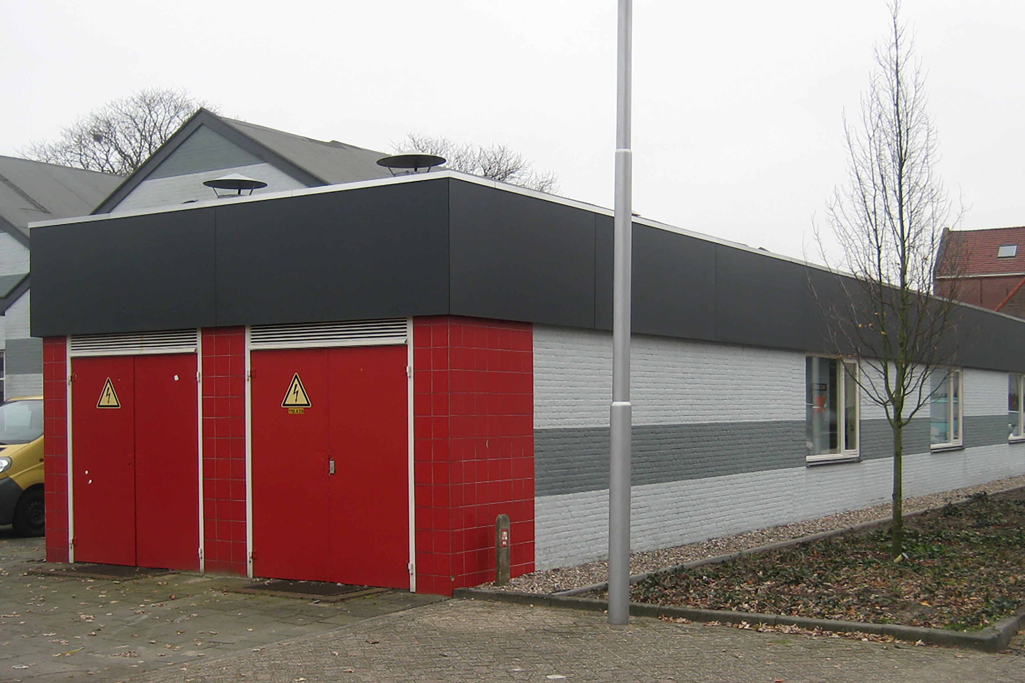 HPL Bau- und Fassadenplatte 6 mm anthrazit HPL Bau- und Fassadenplatte 6 mm anthrazit