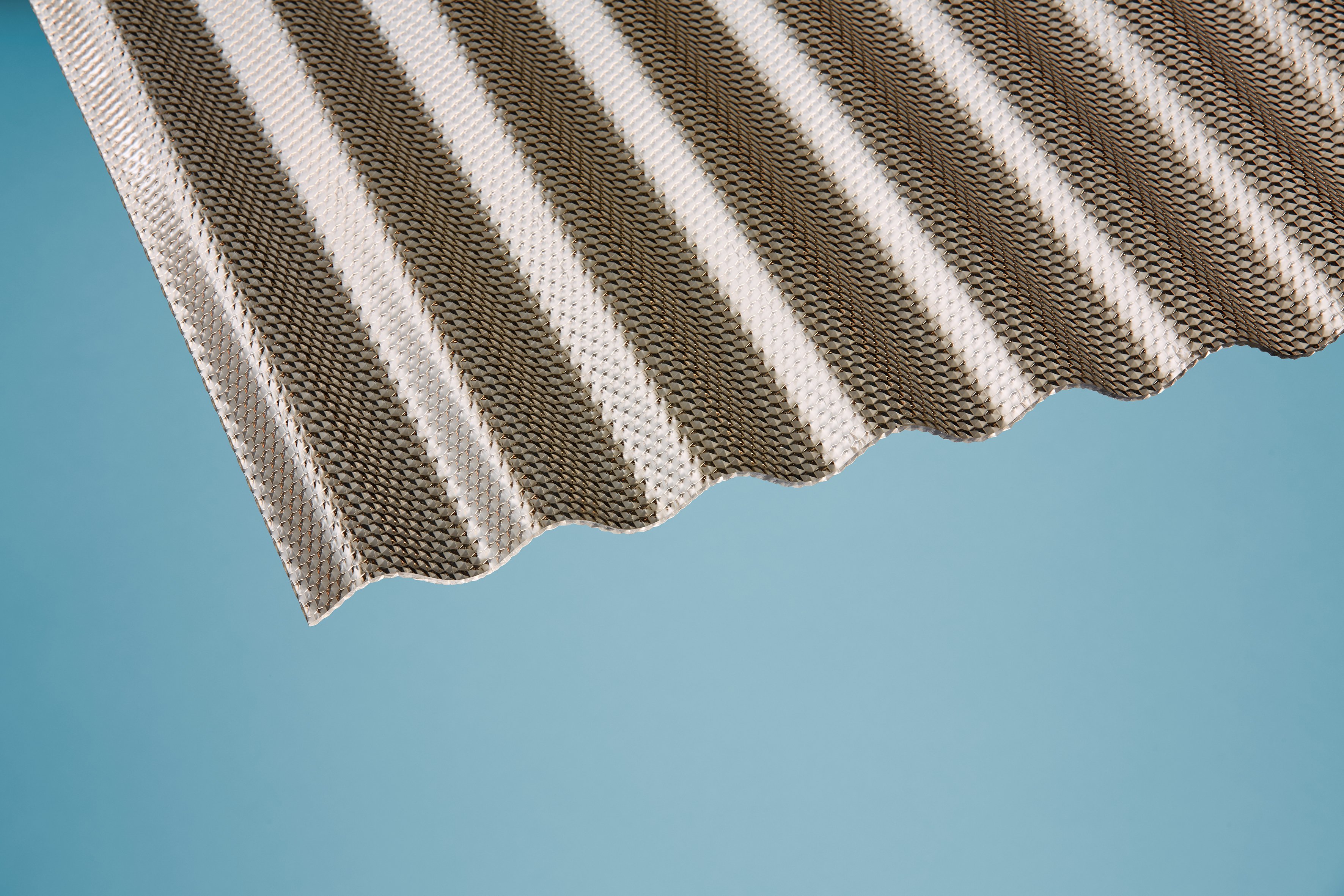 Polycarbonat Wellplatten Sinus 76/18 wabe bronce Polycarbonat Wellplatten Sinus 76/18 wabe bronce