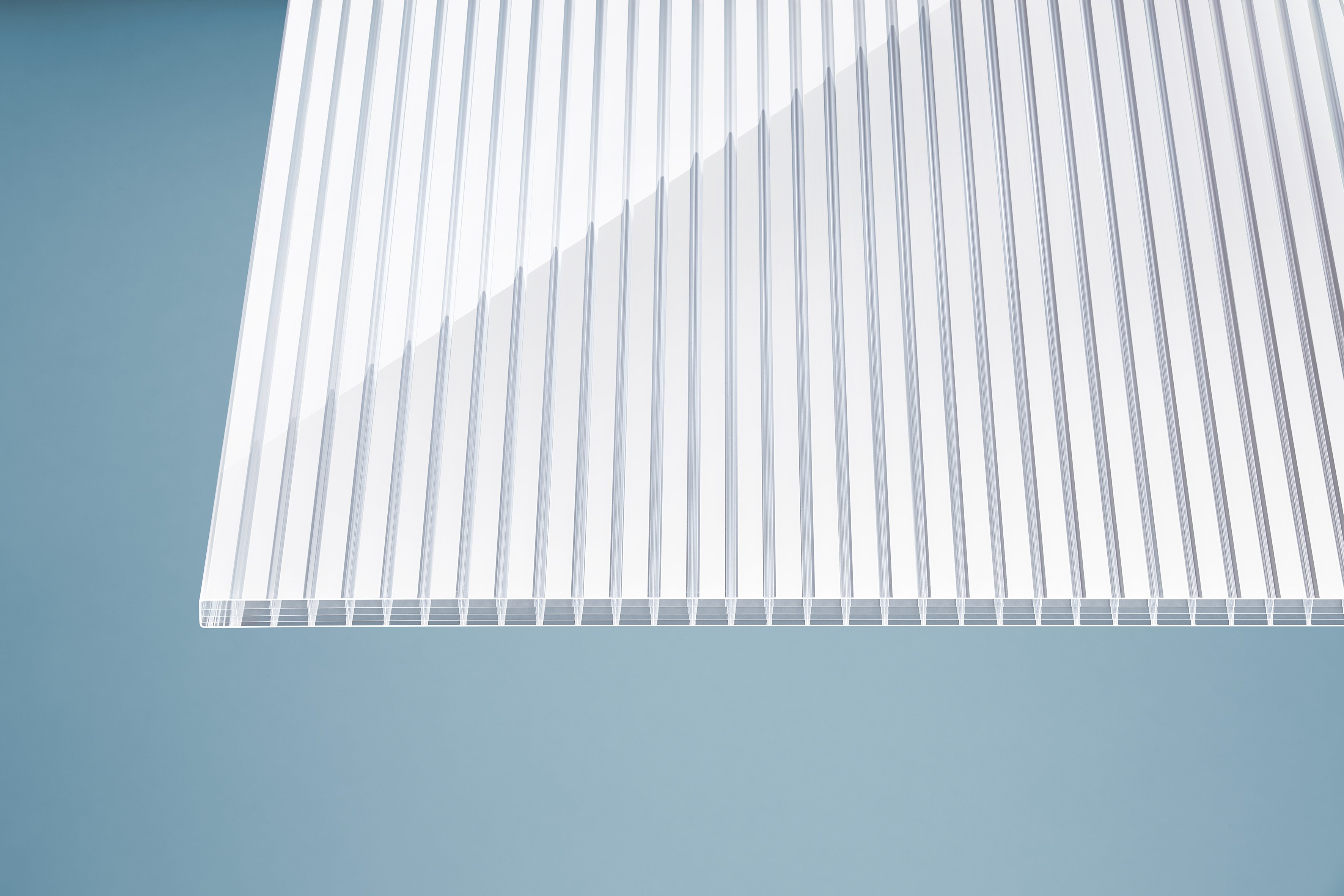 Polycarbonat Stegplatten 16 mm weiß gestreift Polycarbonat Stegplatten 16 mm weiß gestreift
